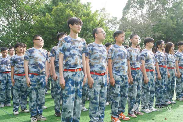 新員工入職培訓(xùn)拓展訓(xùn)練課程